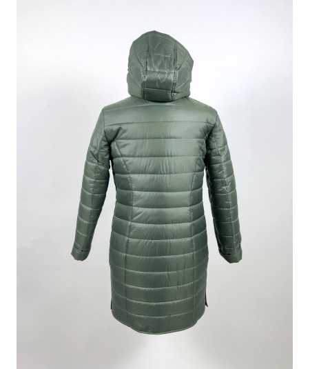 Przód dłuższej damskiej kurtki zimowej w kolorze zielonym, model Ela, rozmiary 42–52