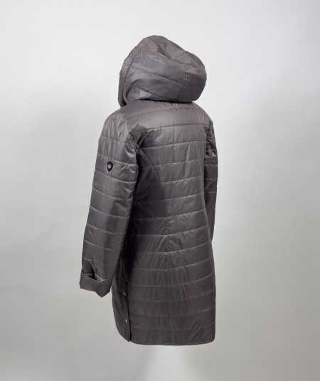 Pikowana kurtka przejściowa damska Isabell model Ela fango - stylizacja na modelce plus size