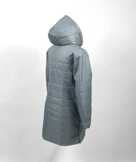 Miętowa kurtka przejściowa damska Isabell Ela - pikowany płaszczyk na modelce plus size