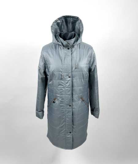 Miętowa kurtka przejściowa damska Isabell Ela - pikowany płaszczyk na modelce plus size